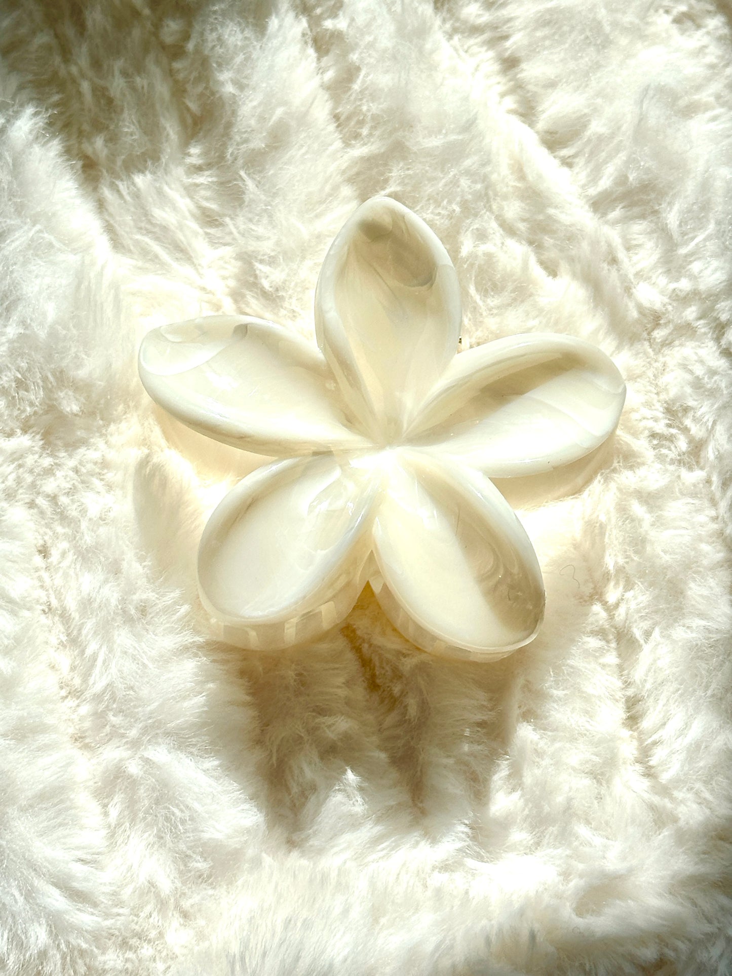 Hibiscus Hair Claw Clip