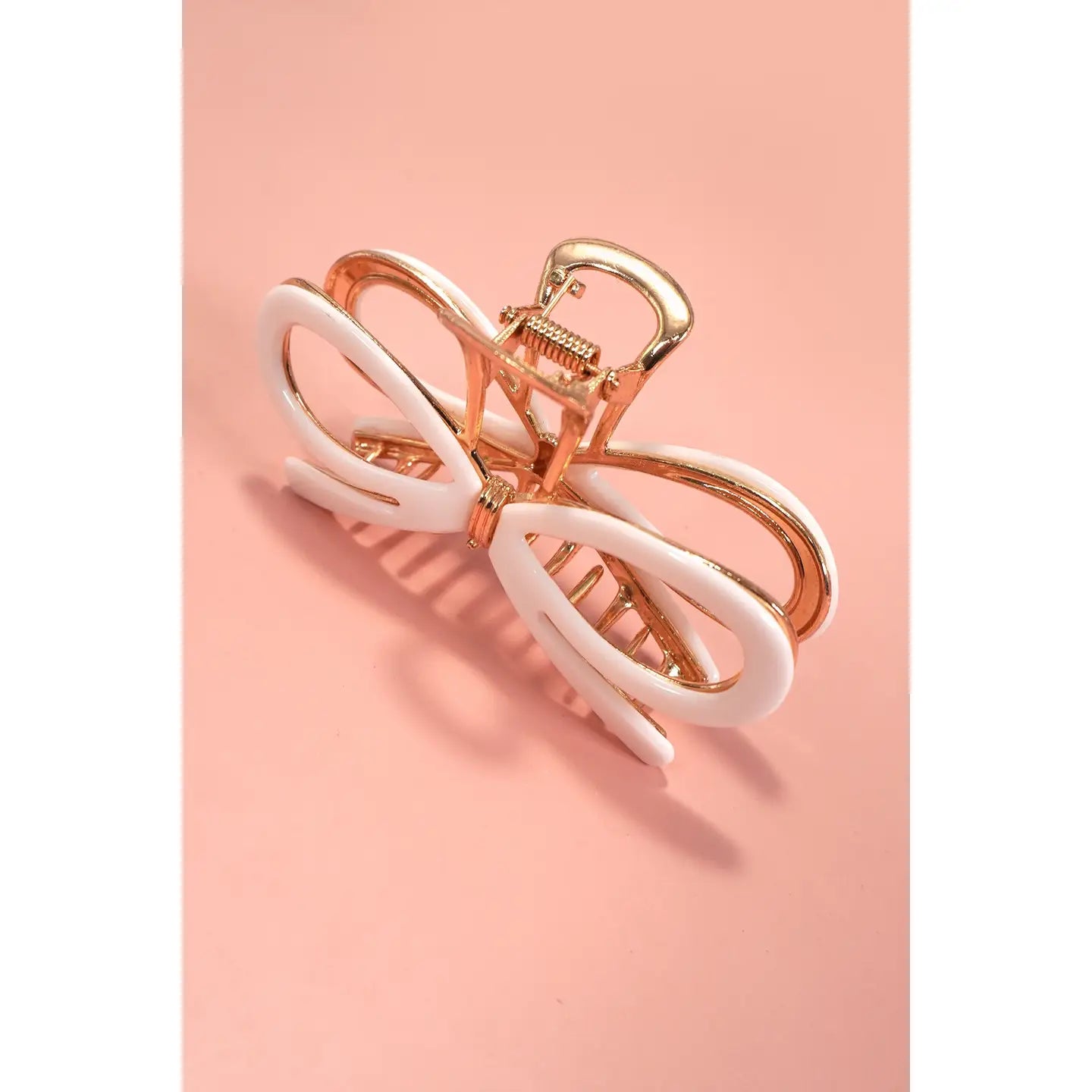 The Blushing Bow Clip - White