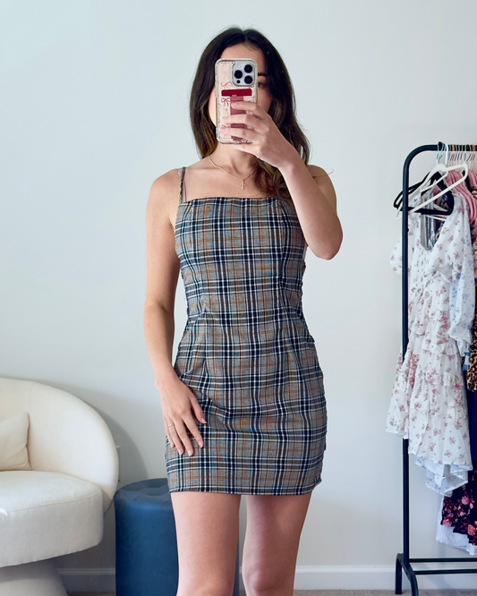 s | boutique tie back plaid mini dress