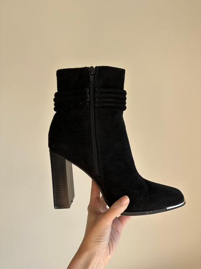 6.5 | lulu's black suede steel toe heels