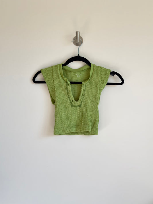 XS/S | urban outfitters cropped scrunch top in green