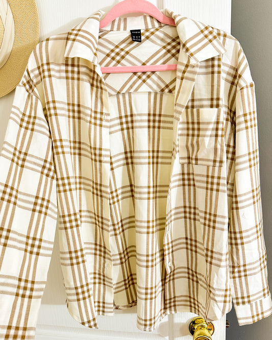 xs | lightweight oversized plaid button down