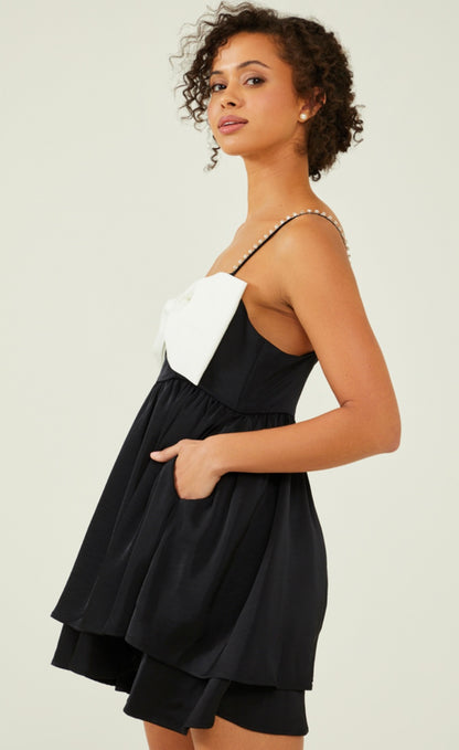 xl | new with tags altar'd state satin bow black & white dress