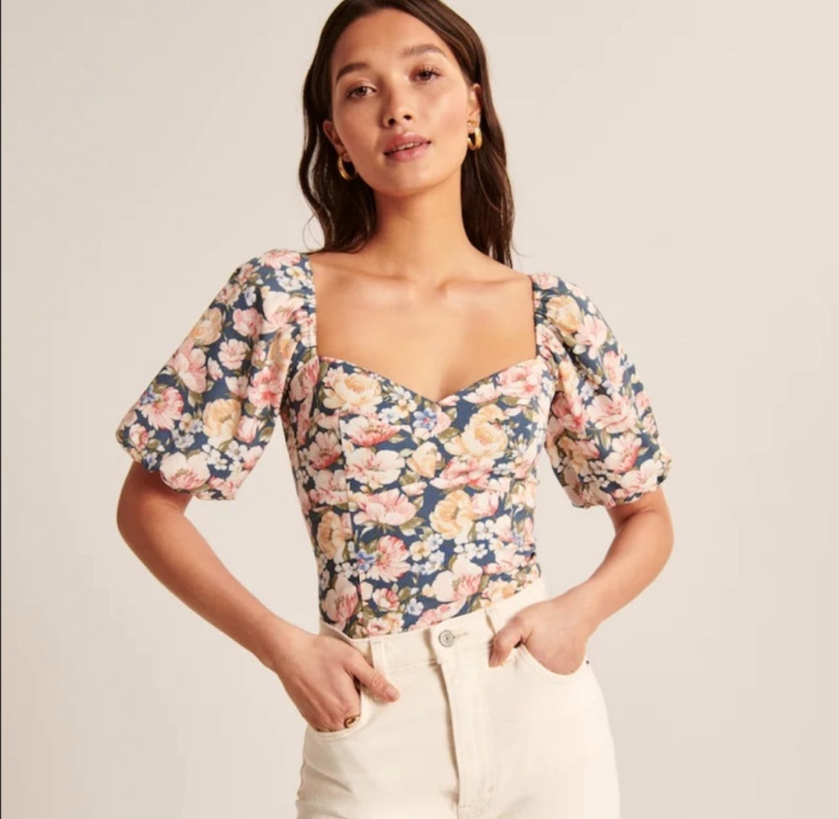 xxs | new without tags abercrombie puff sleeve floral blouse