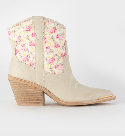 size 6.5 | dolce vita new in box nashe floral cowgirl booties