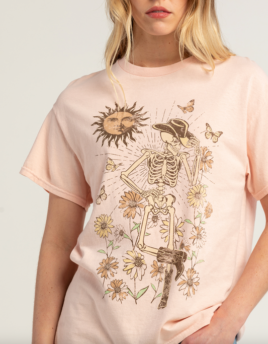 s / m / l | new with tags cowgirl skeleton graphic tee